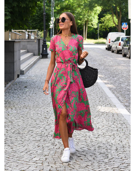 Julieta – Vestido fluido con mangas suaves y detalles románticos