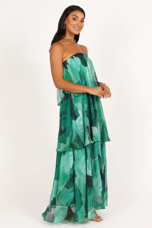 Julieta – Vestido largo strapless con capas